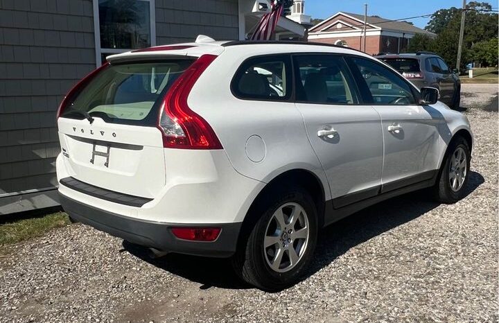 
								2012 Volvo XC60 full									